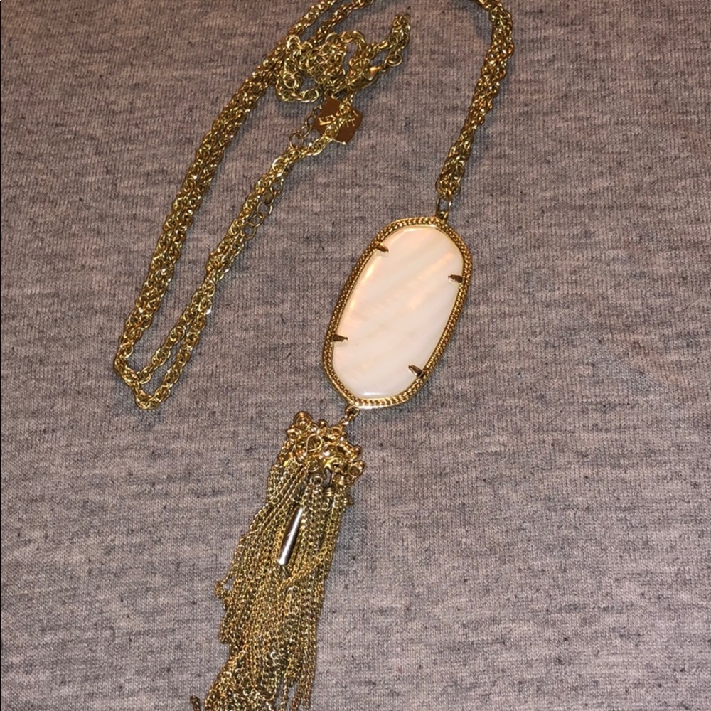 White and Gold Kendra Scott Long Necklace